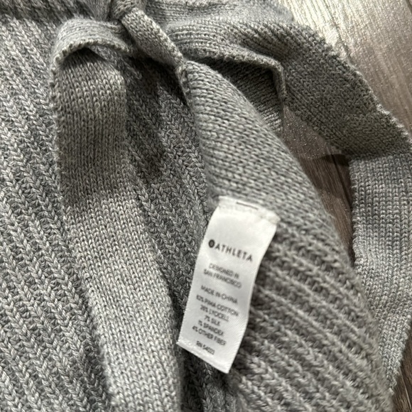 Athleta DOUBLETIME TURTLENECK SWEATER TANK grey M - Picture 5 of 5